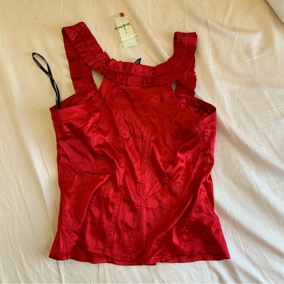 NWT BEBE Bright Red Silk Tank Top with Buttons - Picture 4 of 6